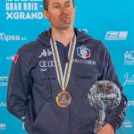 {post.info.description}}